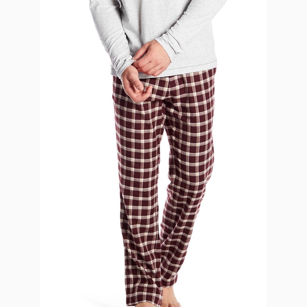 Ugg Men’s Plaid PJ Gift Set